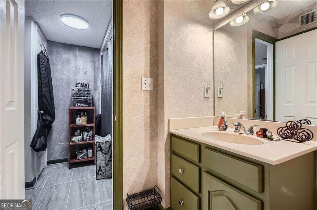 578 Mcgill Place Ne # 578 Property Photo 22