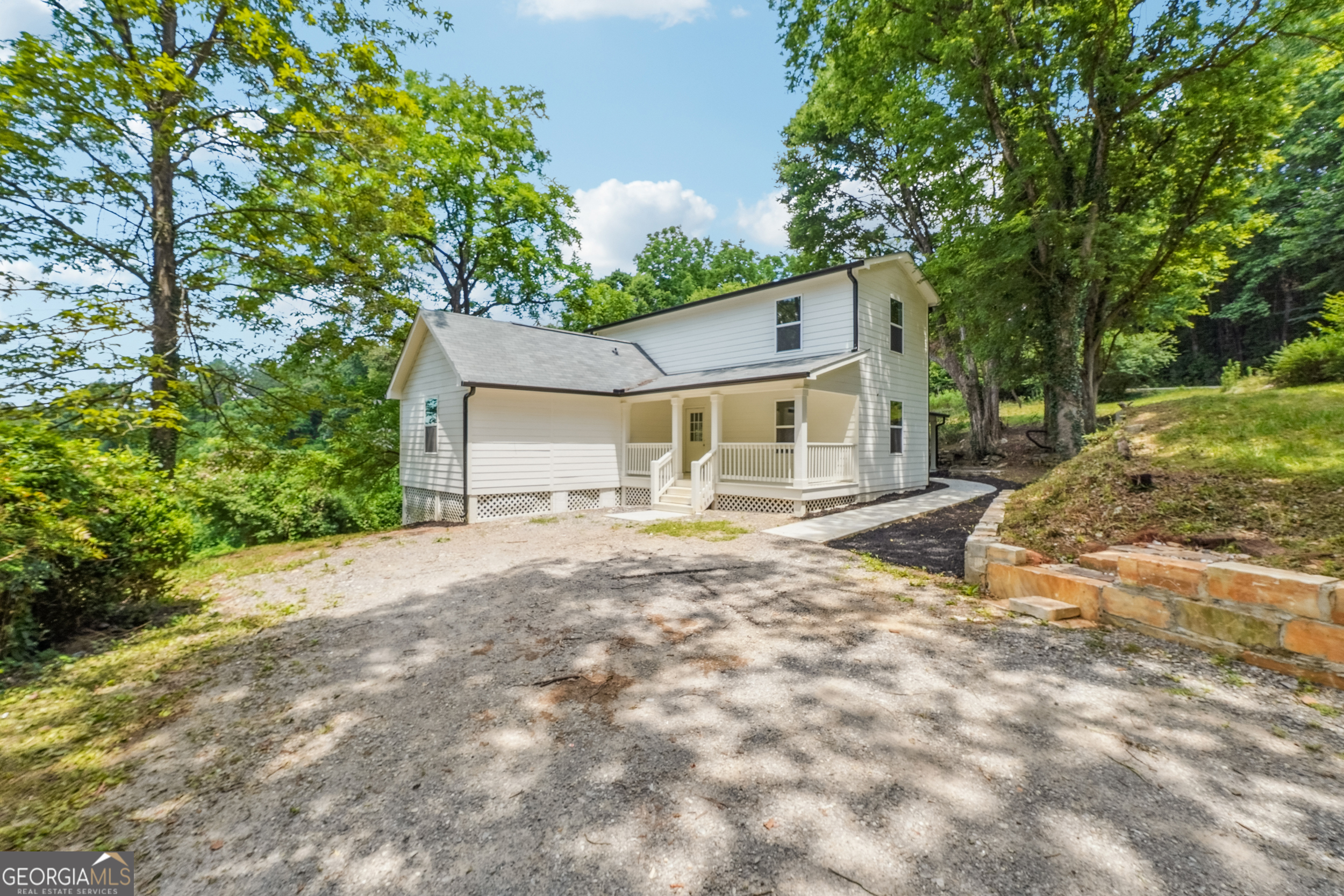 1196 Mcclain Mountain Road Property Photo 1