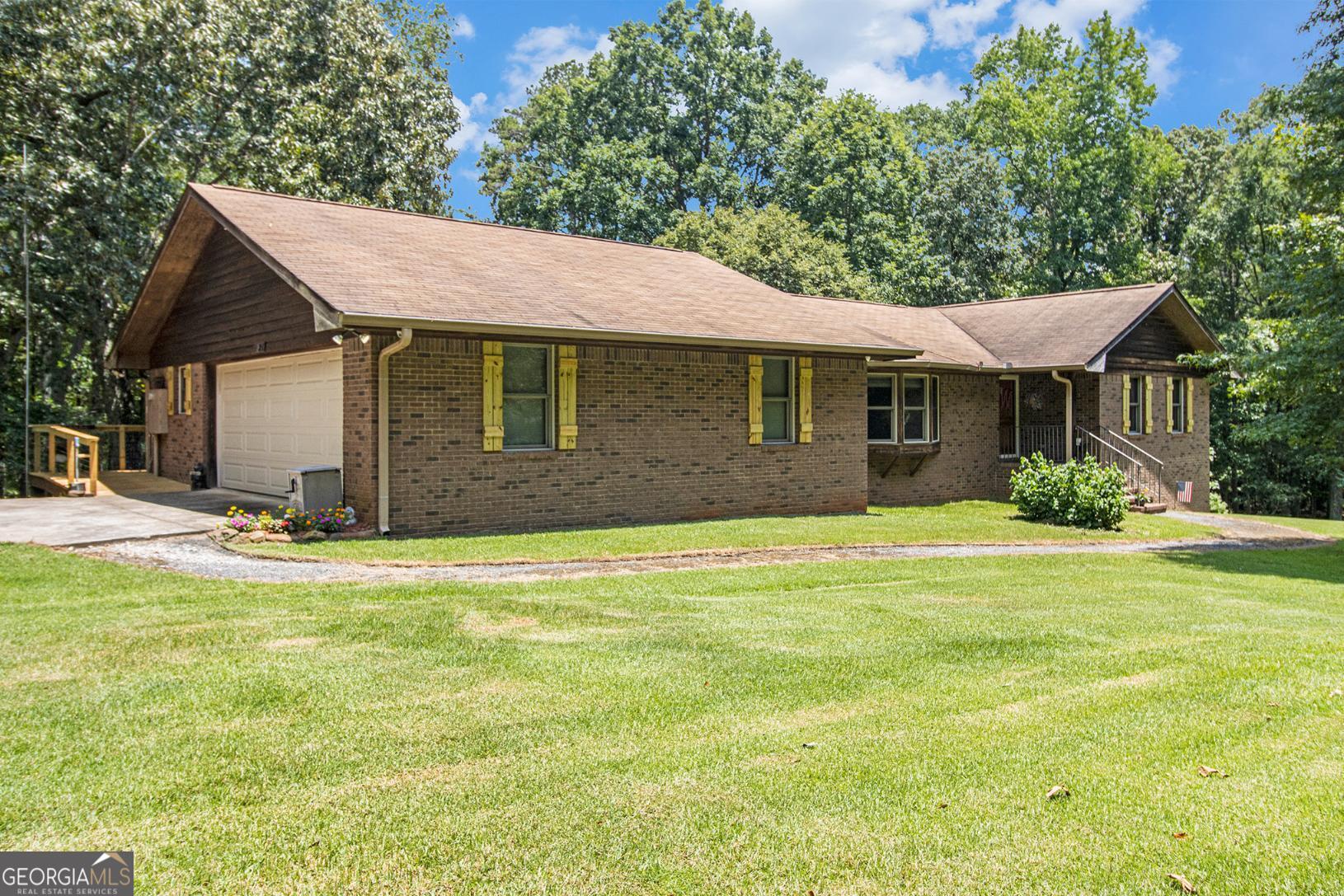 4024 Highway 20 Se Property Photo 1