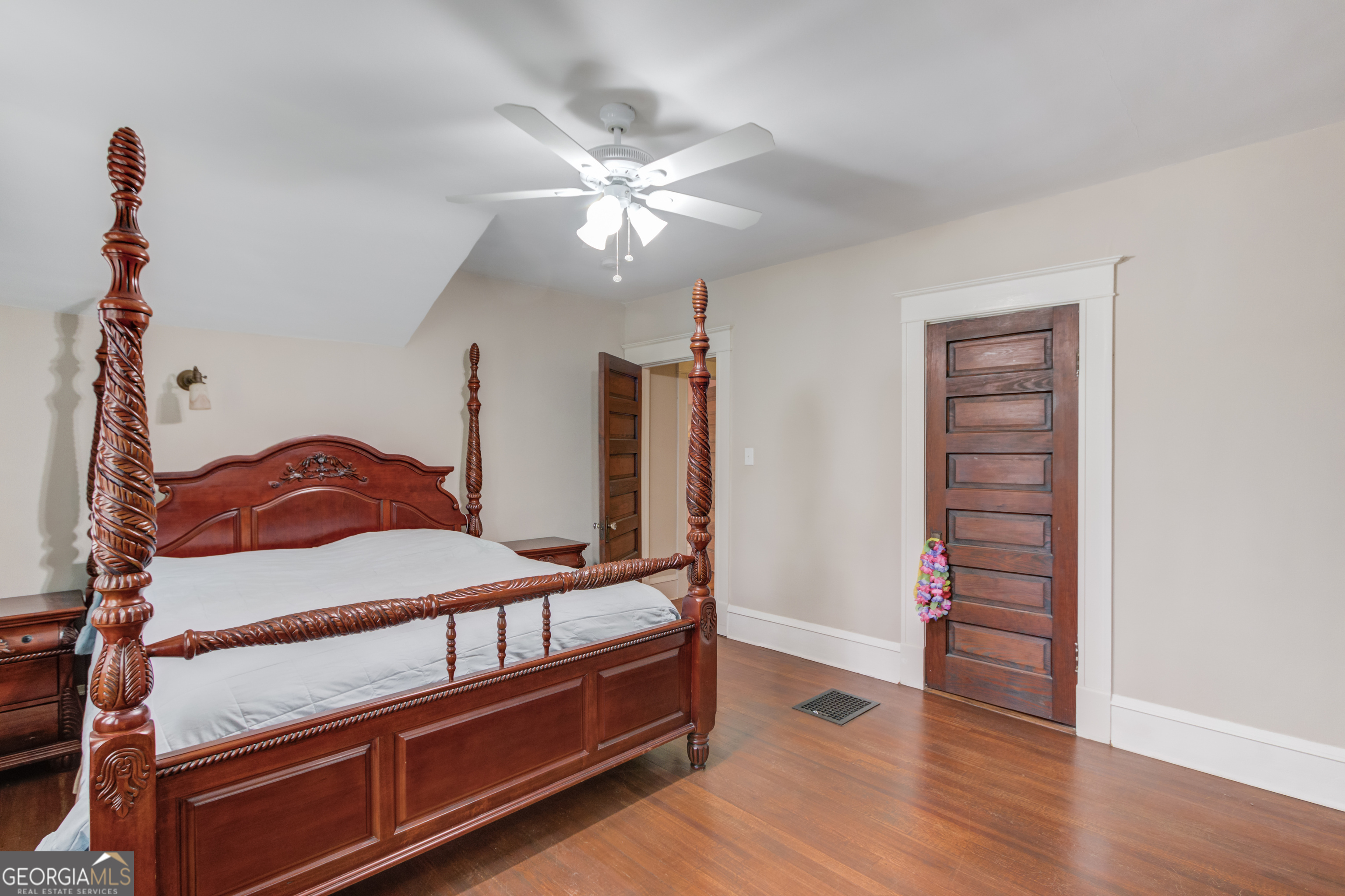 116 N Broad Street Property Photo 20