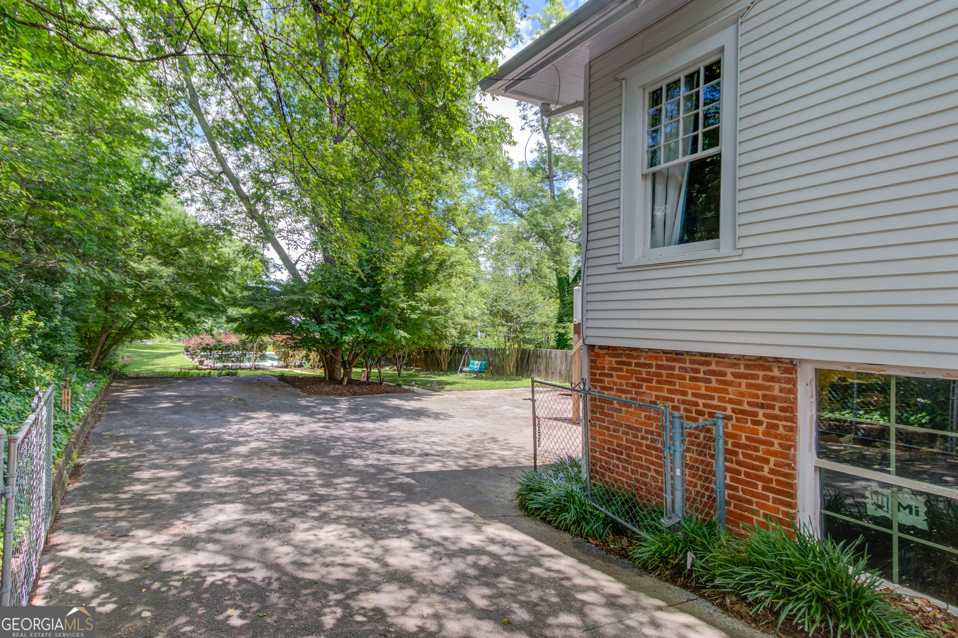 116 N Broad Street Property Photo 29