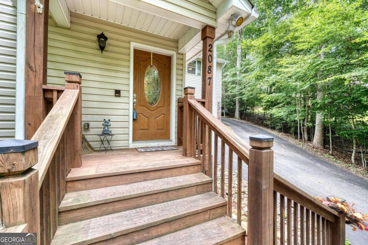 2087 Wood Lake Lane Property Photo 10