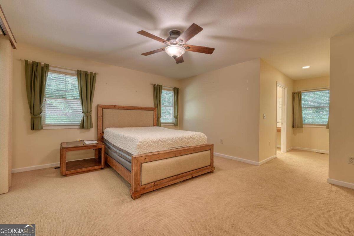 2087 Wood Lake Lane Property Photo 23