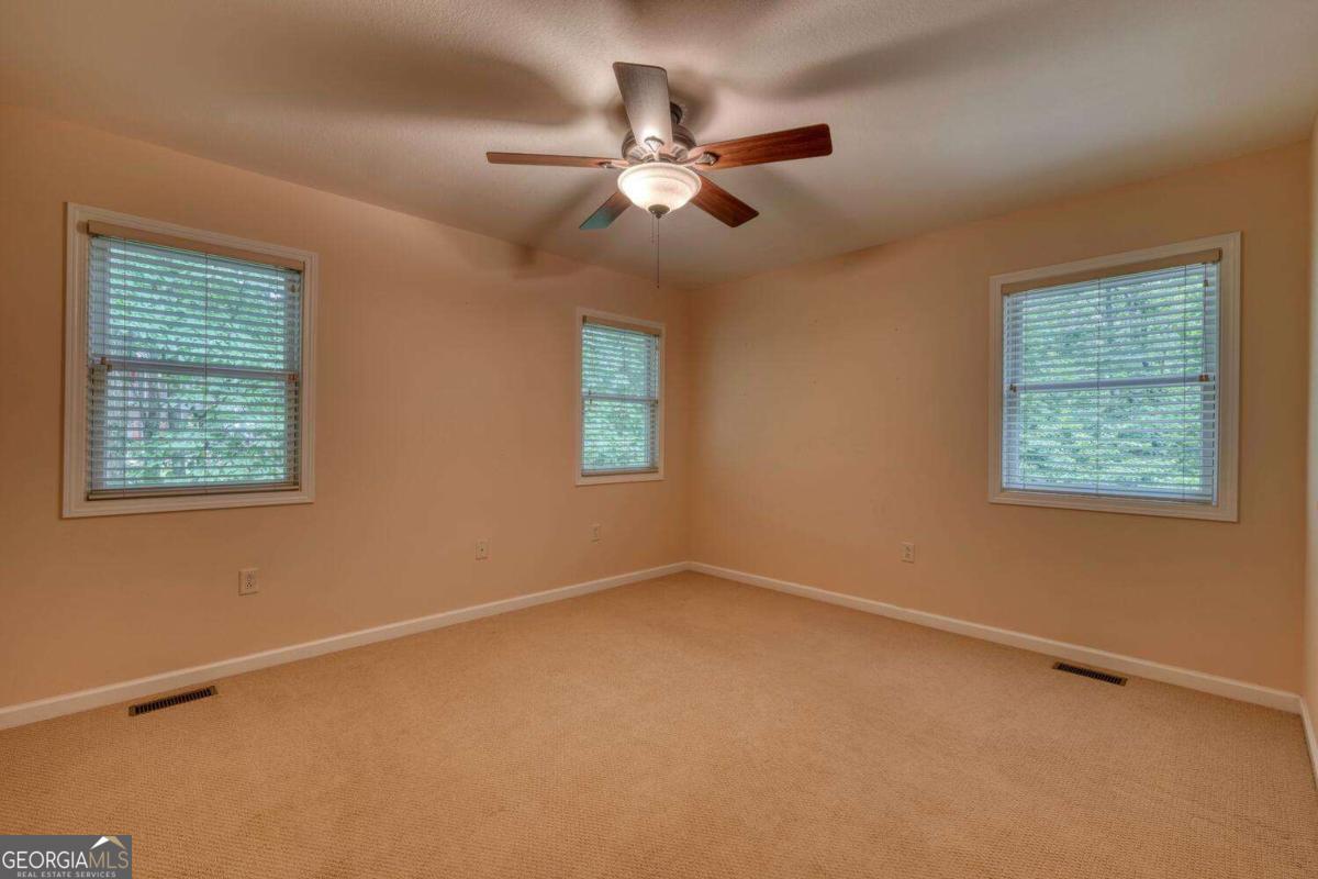 2087 Wood Lake Lane Property Photo 27