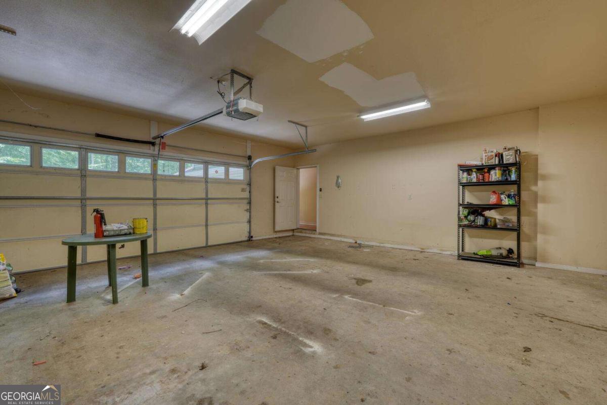 2087 Wood Lake Lane Property Photo 42