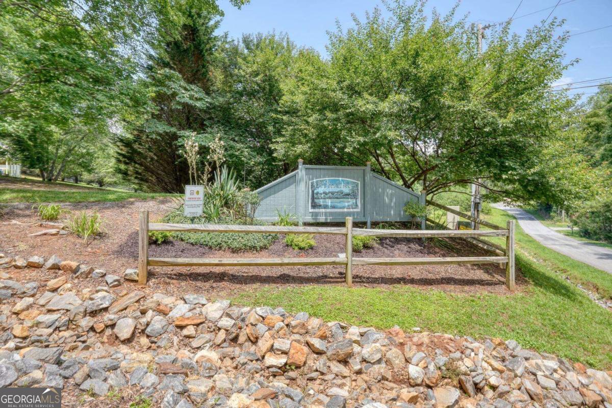 2087 Wood Lake Lane Property Photo 55