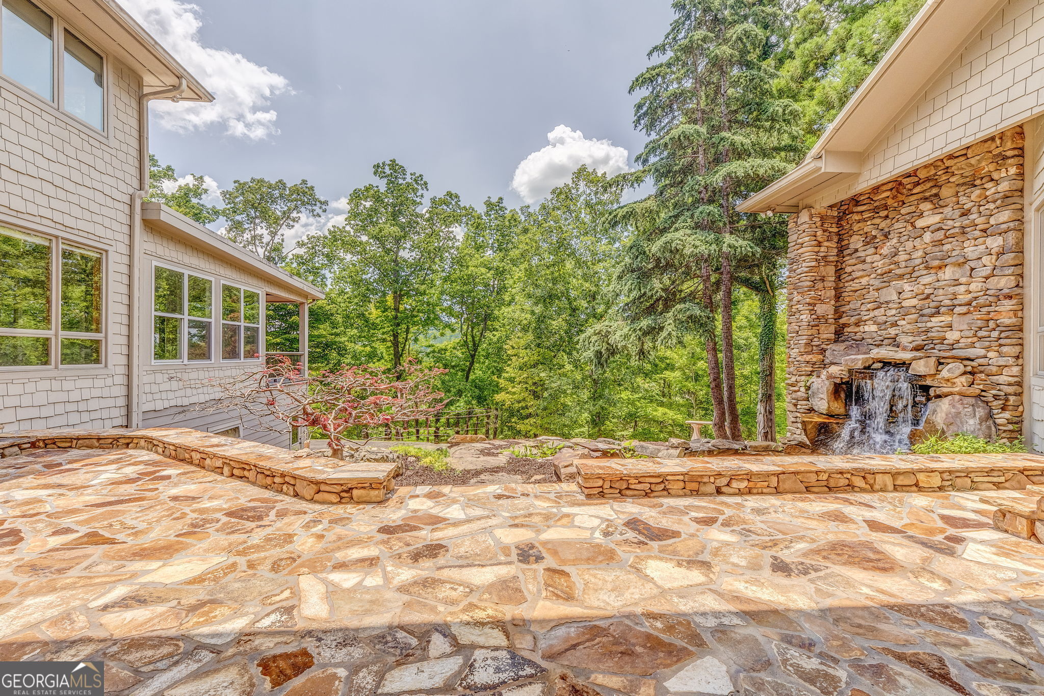 2547 Grandview Road Property Photo 12