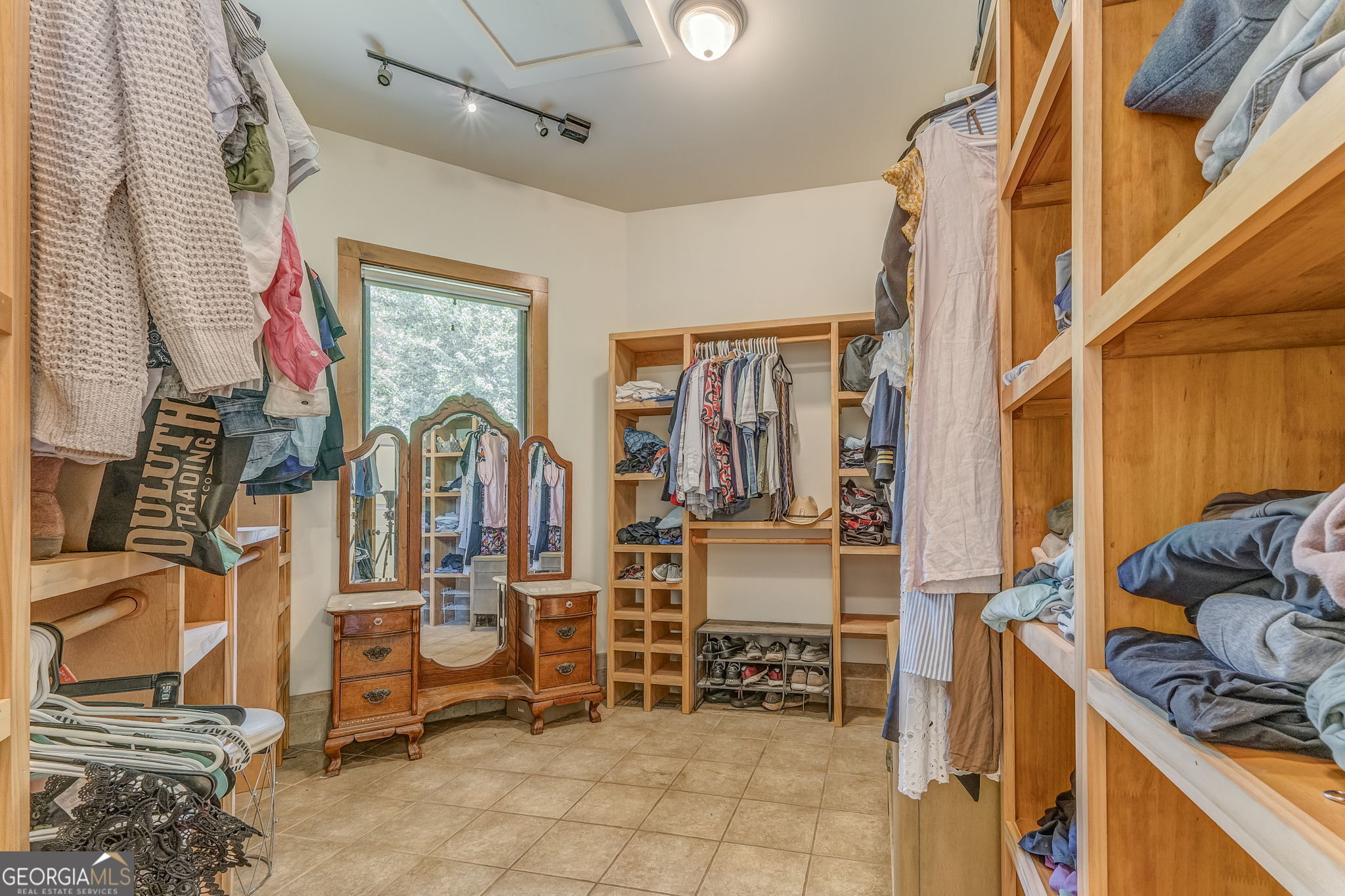 2547 Grandview Road Property Photo 41