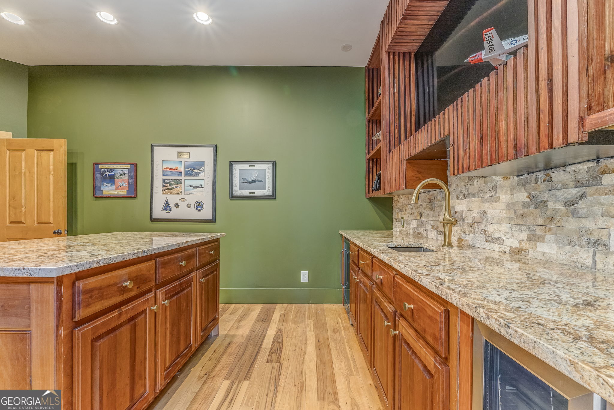 2547 Grandview Road Property Photo 46