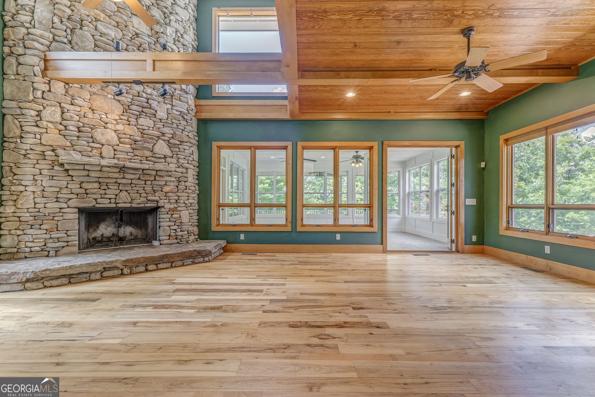 2547 Grandview Road Property Photo 55