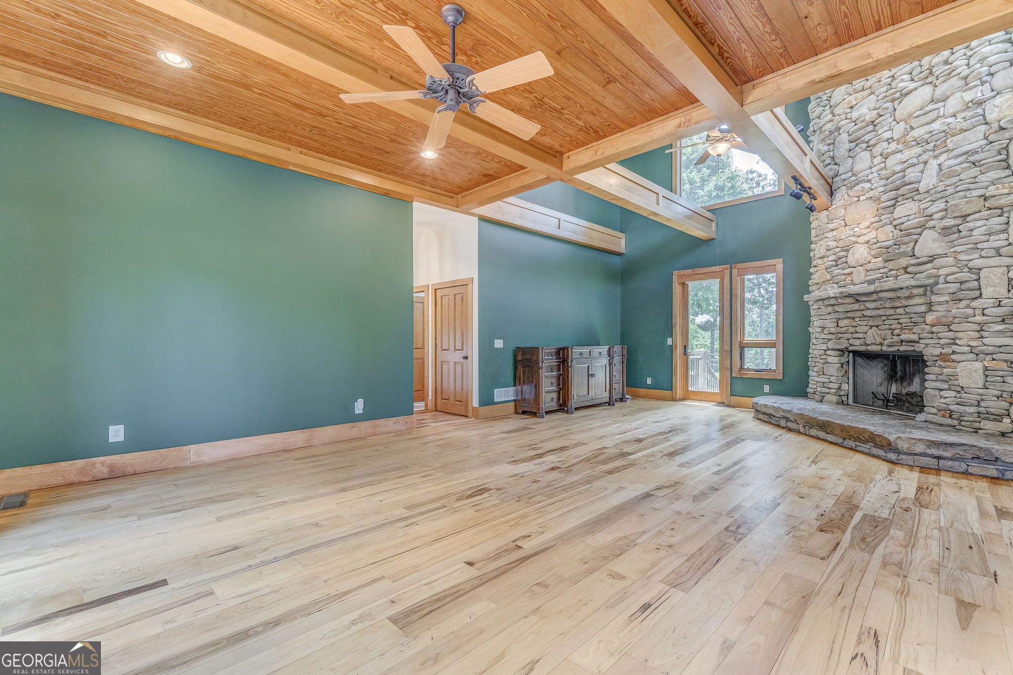 2547 Grandview Road Property Photo 58