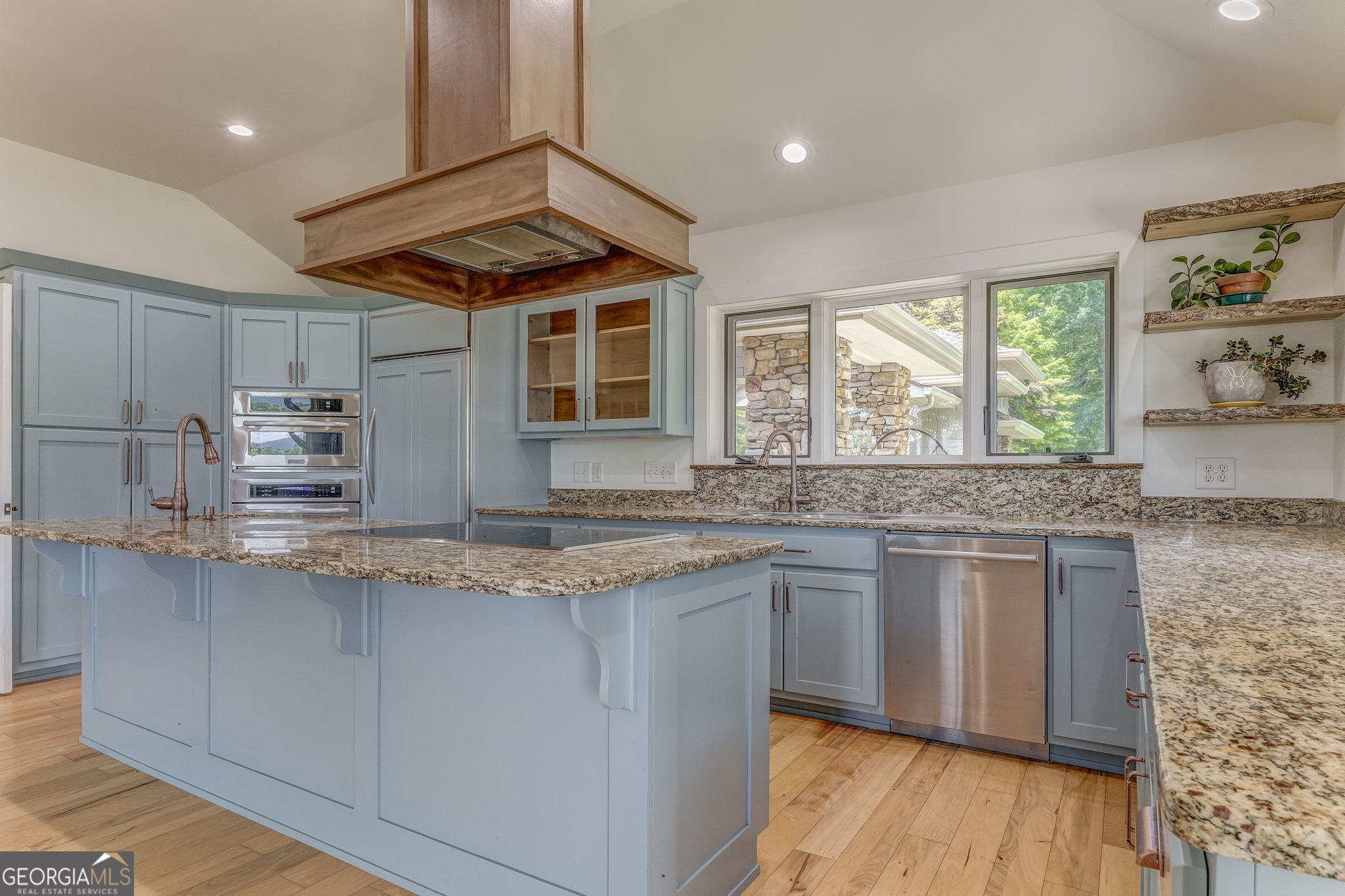 2547 Grandview Road Property Photo 68