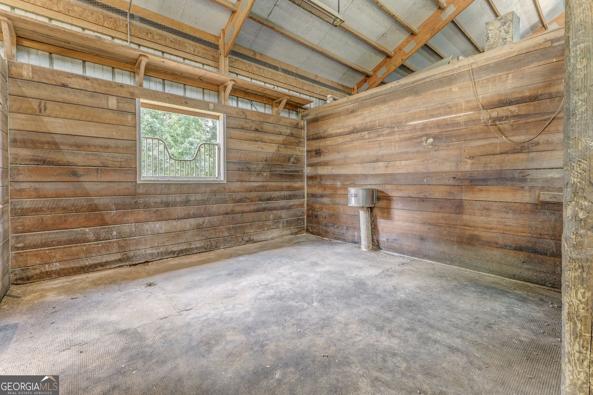 2547 Grandview Road Property Photo 104