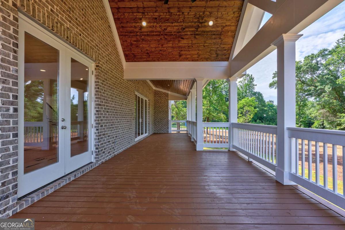 1147 Malcom Estates Point Property Photo 46