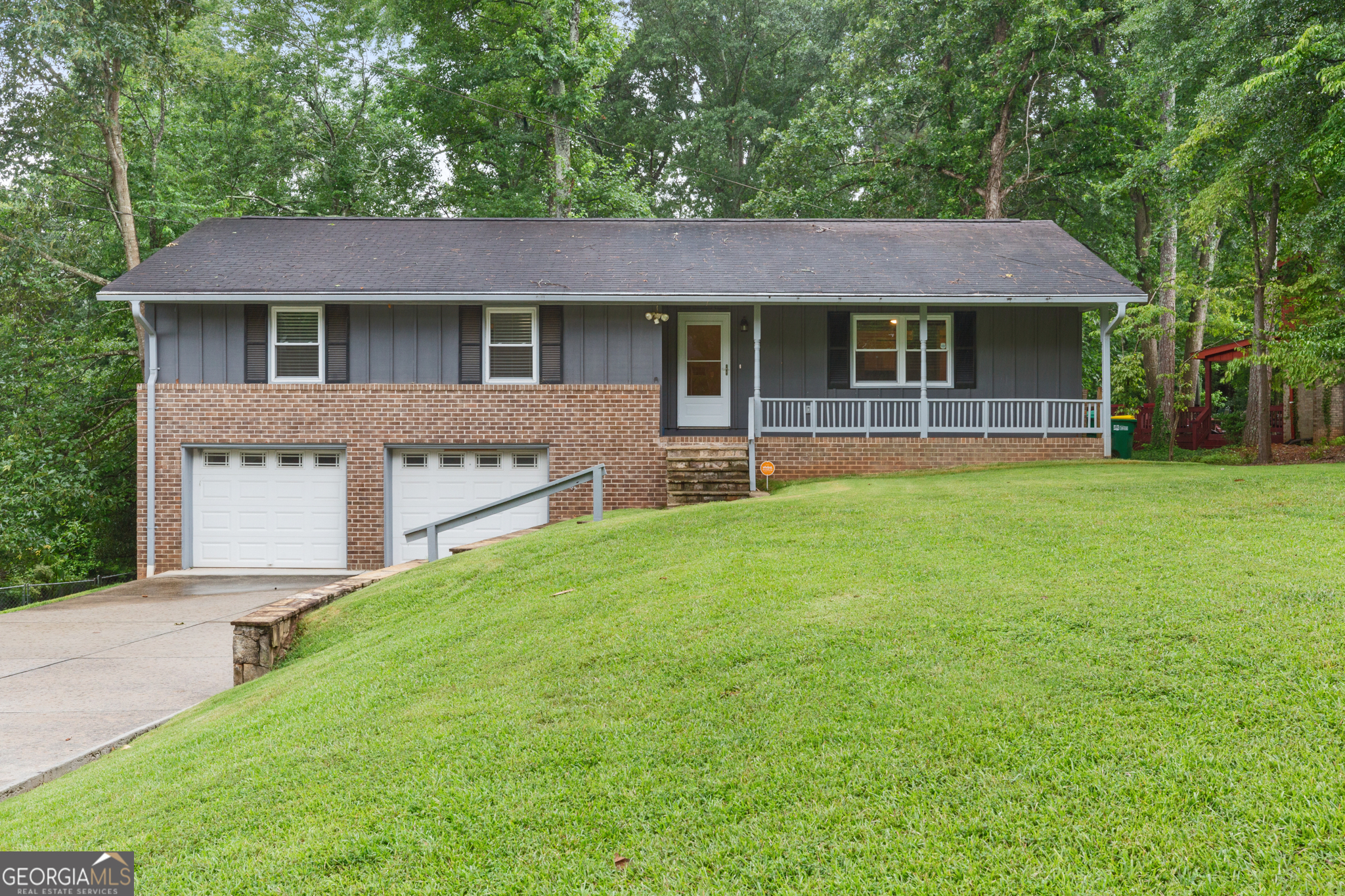 3105 Sumac Drive Property Photo 1