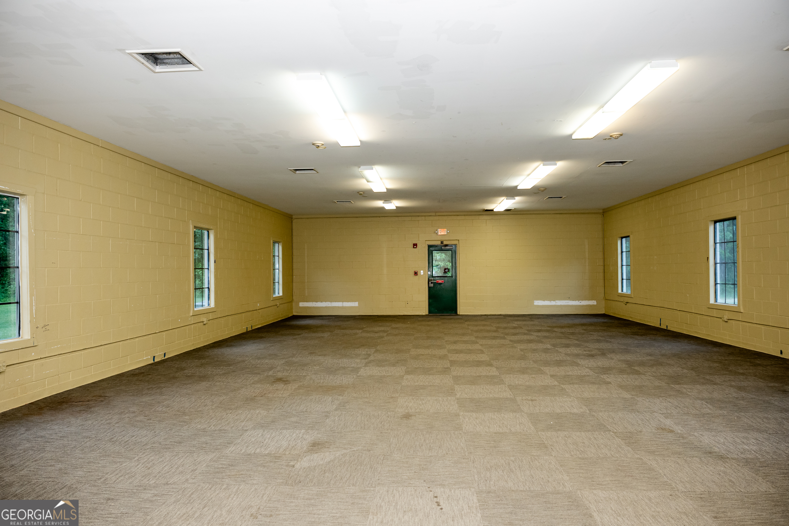 626 Old River Road Property Photo 44