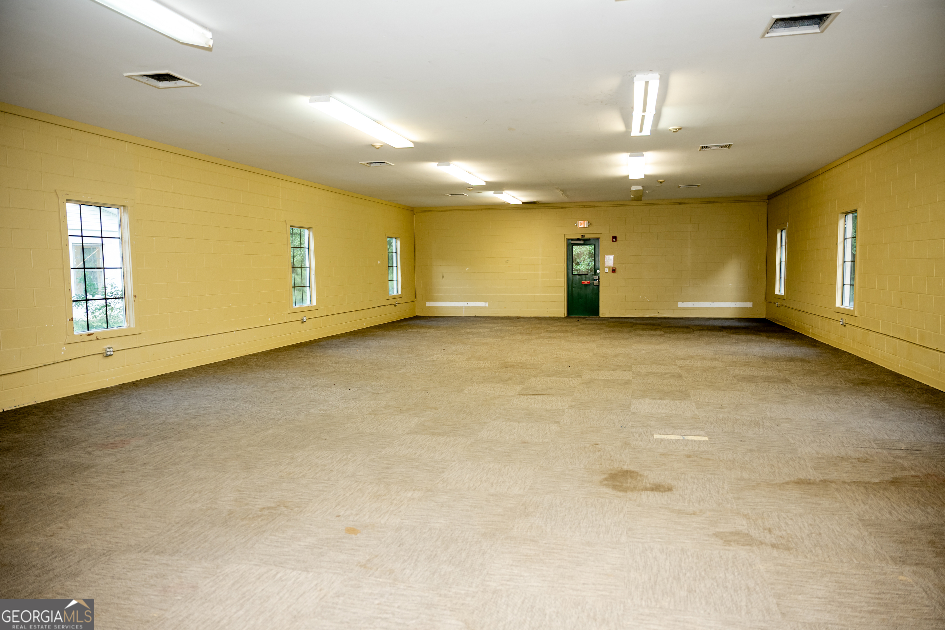 626 Old River Road Property Photo 46