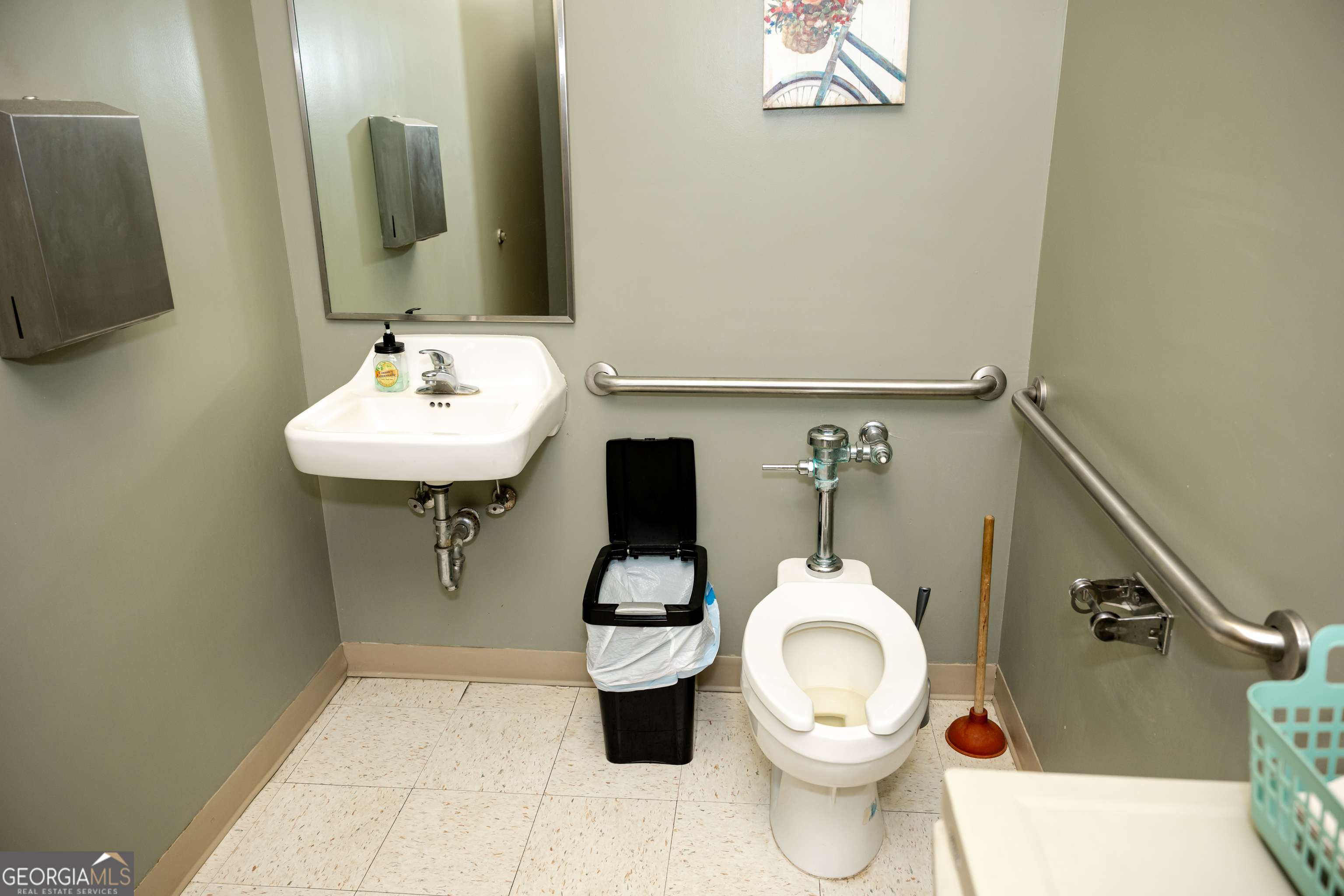 626 Old River Road Property Photo 63