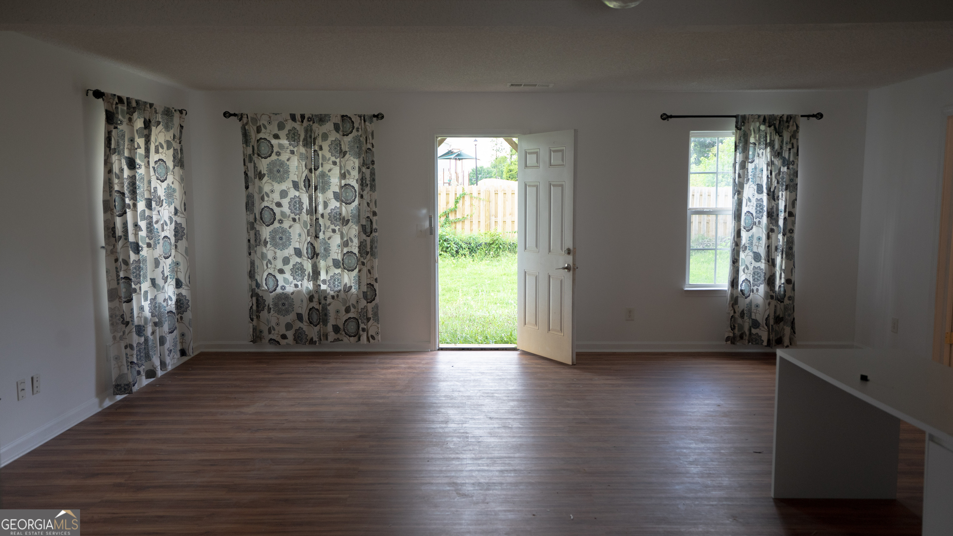 11854 Registry Boulevard Property Photo 24