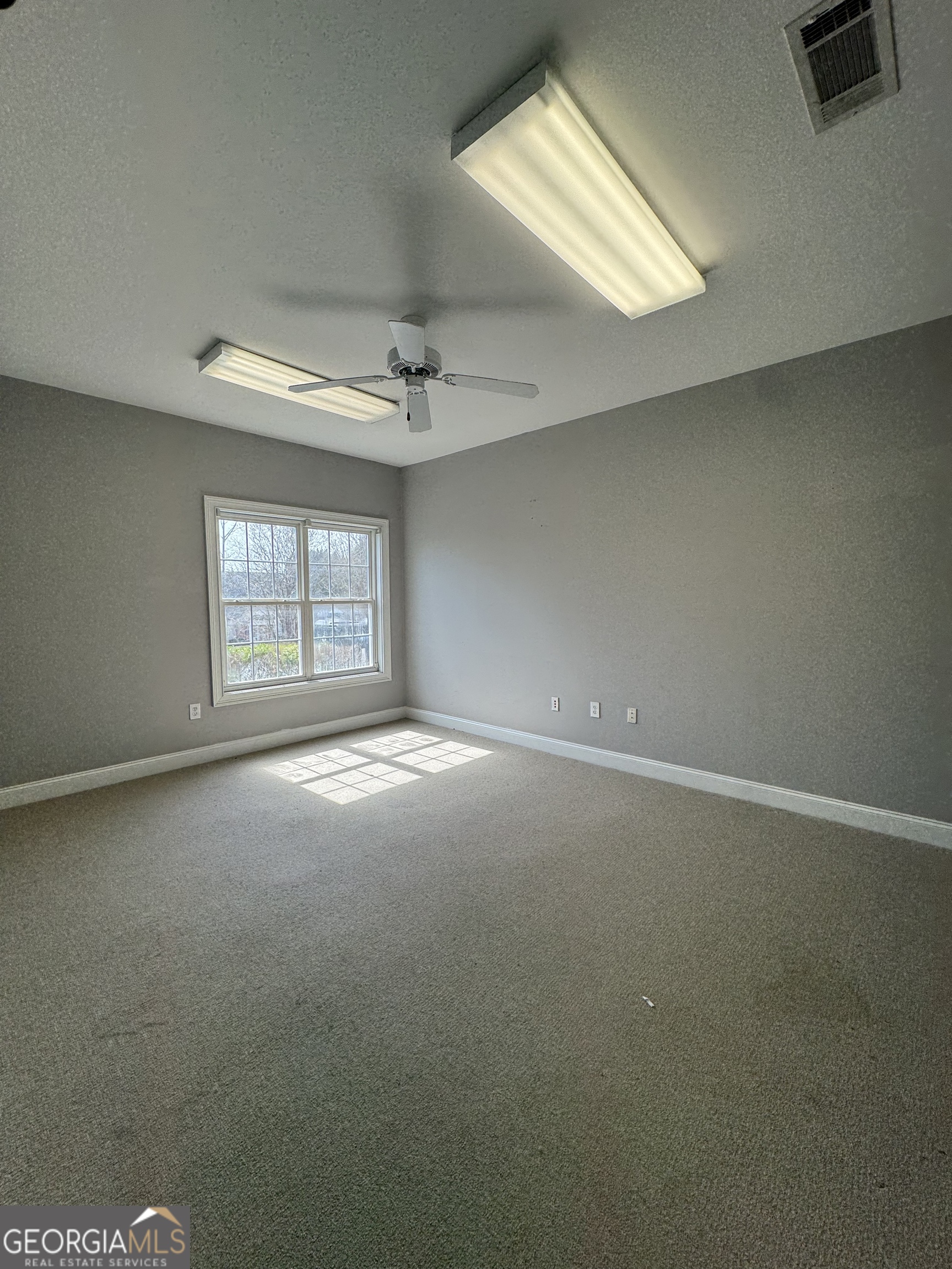 354 Corporate Center Court Property Photo 13