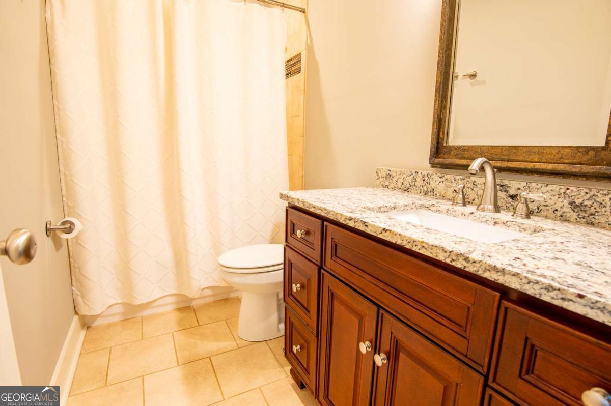 1914 Hearthstone Court Property Photo 11