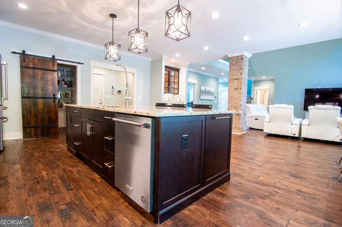 1914 Hearthstone Court Property Photo 33