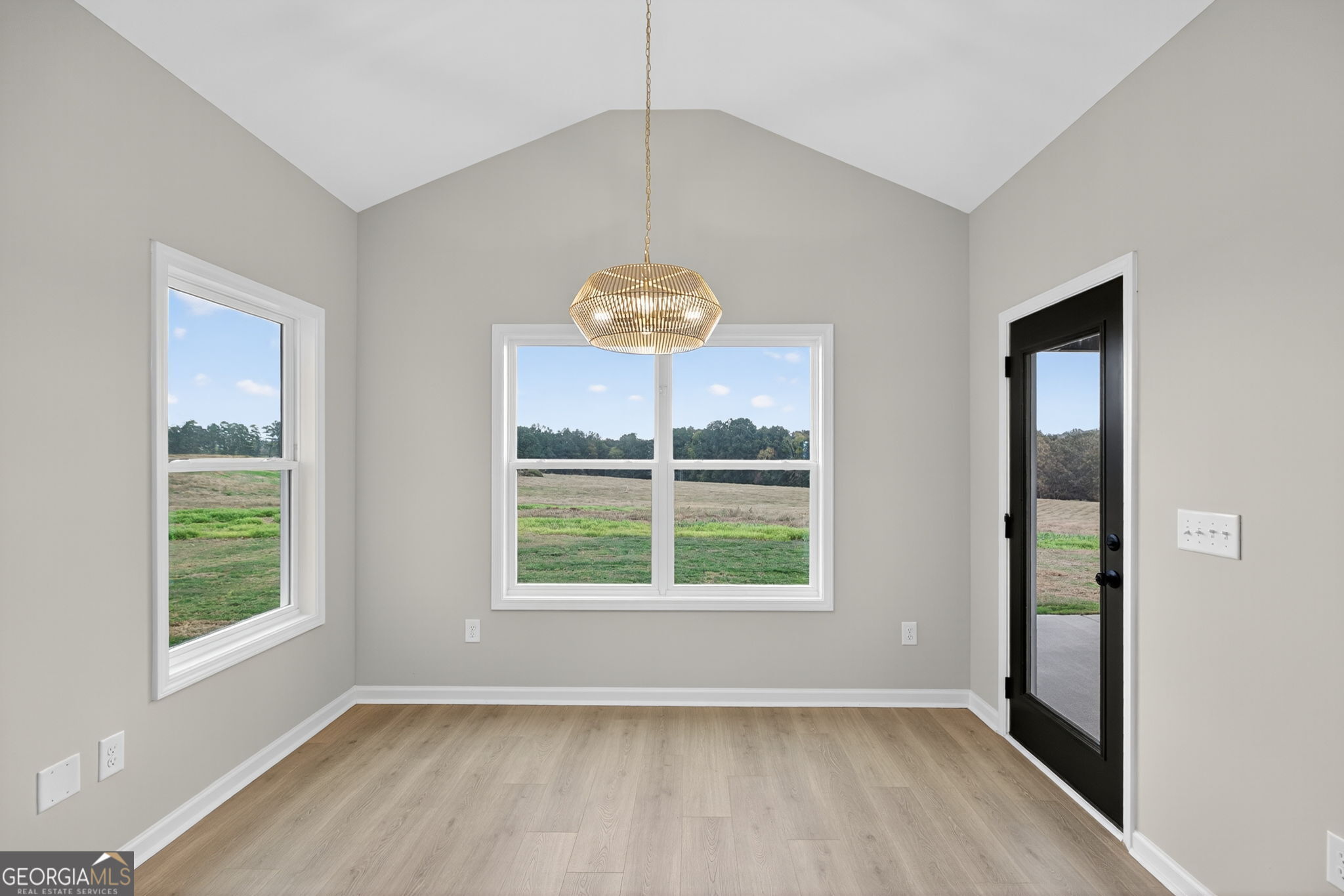 417 Gray Road Property Photo 19