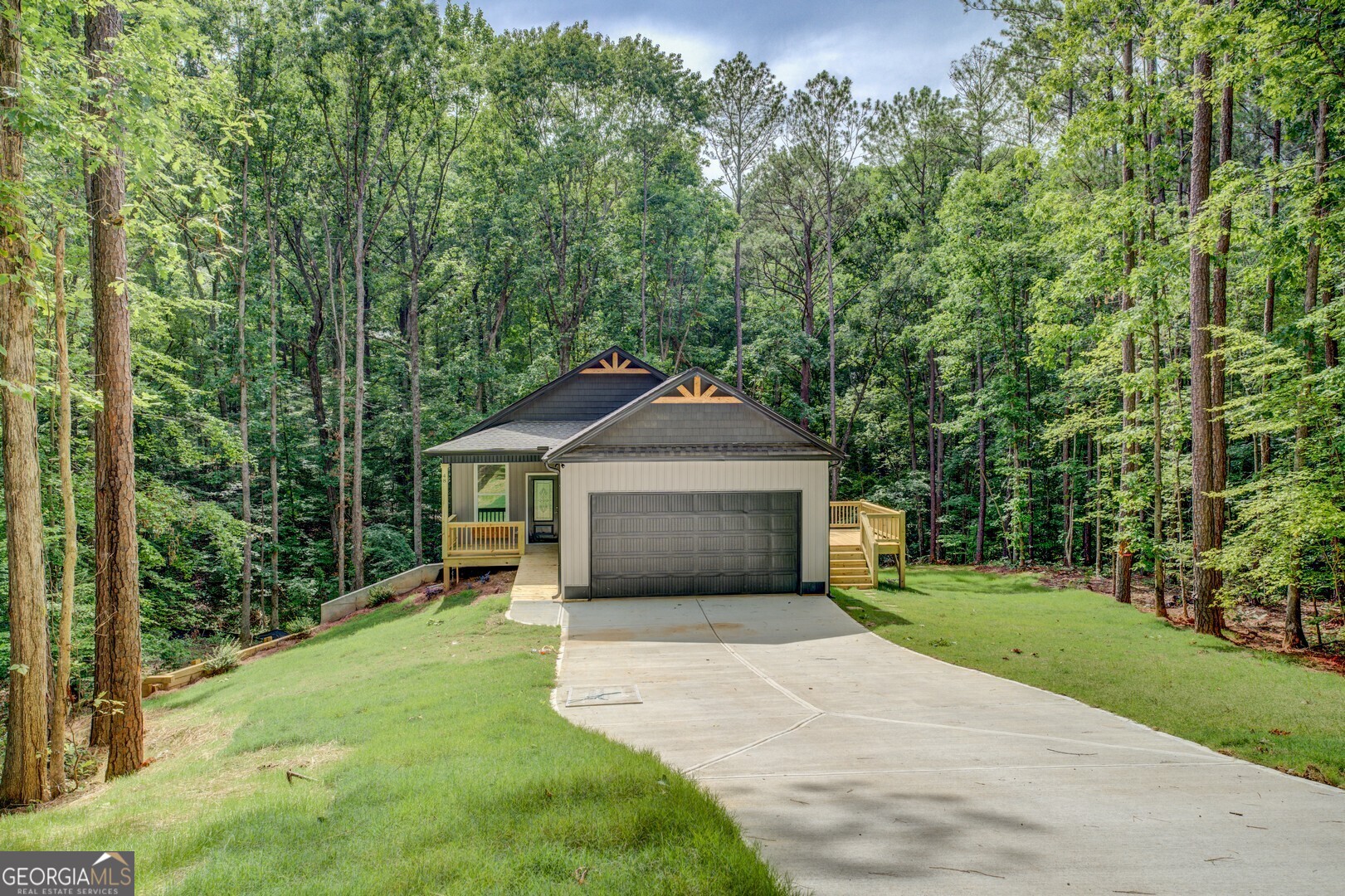 48 Bluejay Court Property Photo 1