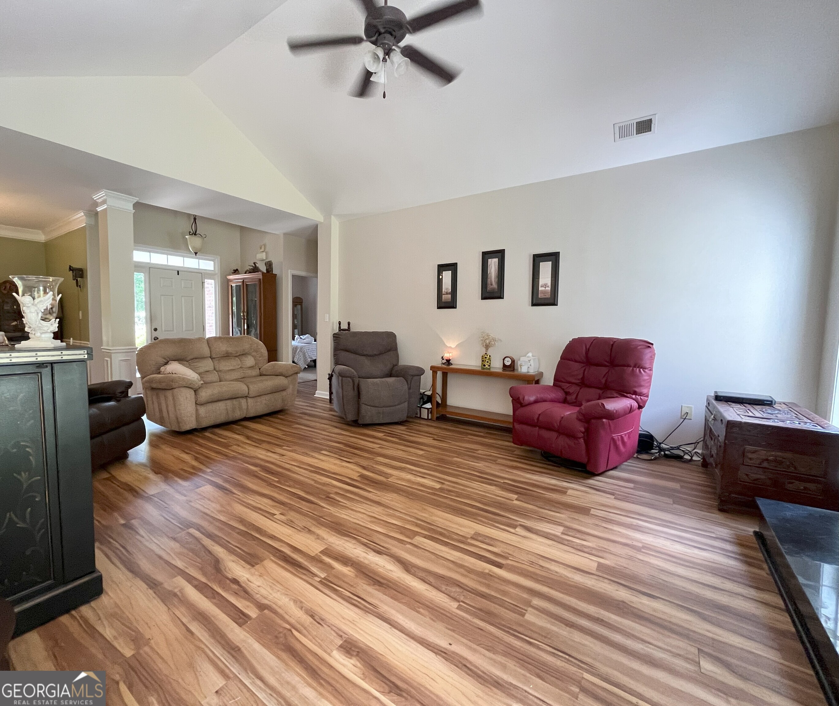 38 Kathleen Court Property Photo 5