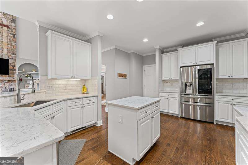 3560 Greenside Court Property Photo 15