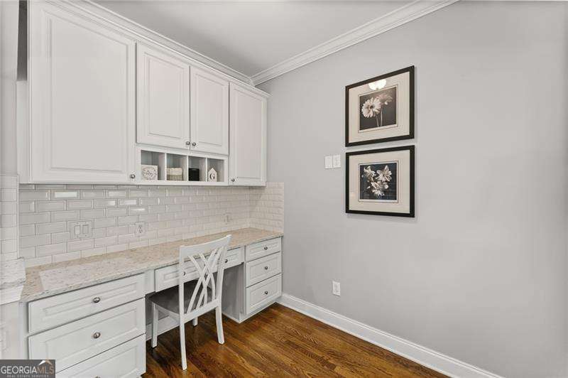 3560 Greenside Court Property Photo 19