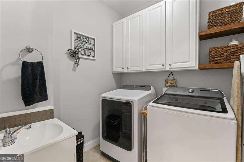 3560 Greenside Court Property Photo 28