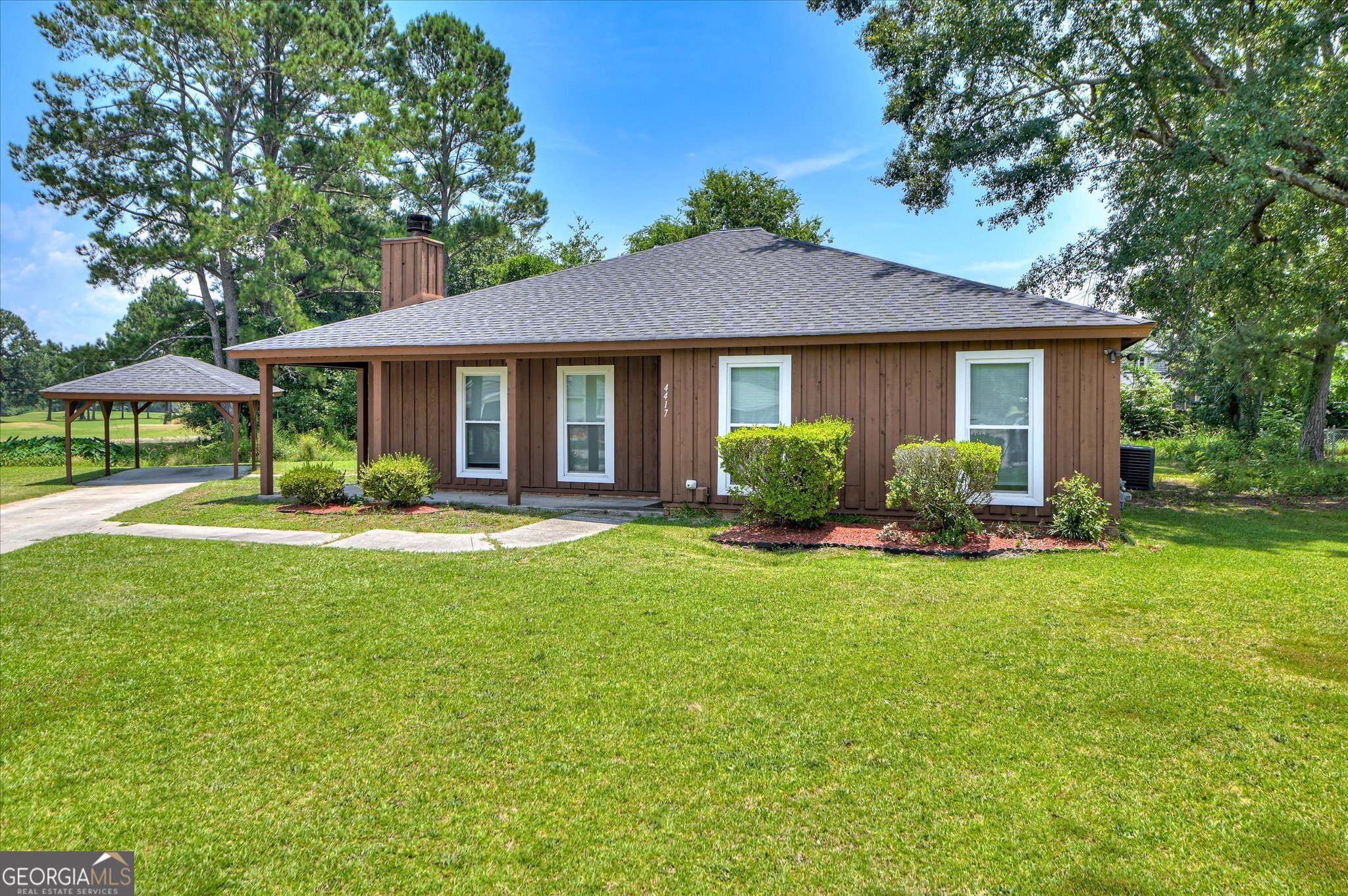 4417 Goshen Lake Drive Property Photo 1