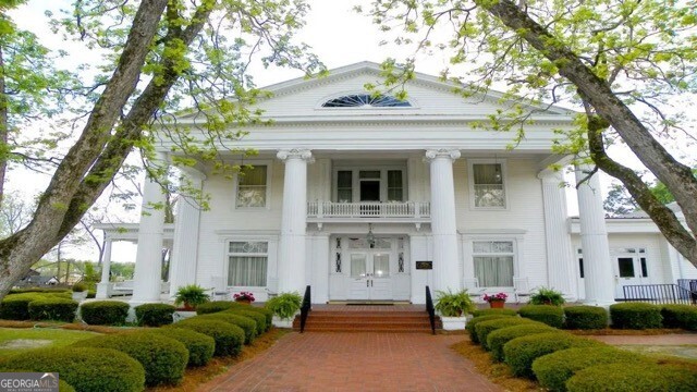 107 Singleton Avenue Property Photo 1