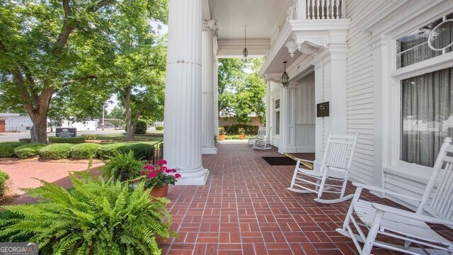 107 Singleton Avenue Property Photo 6