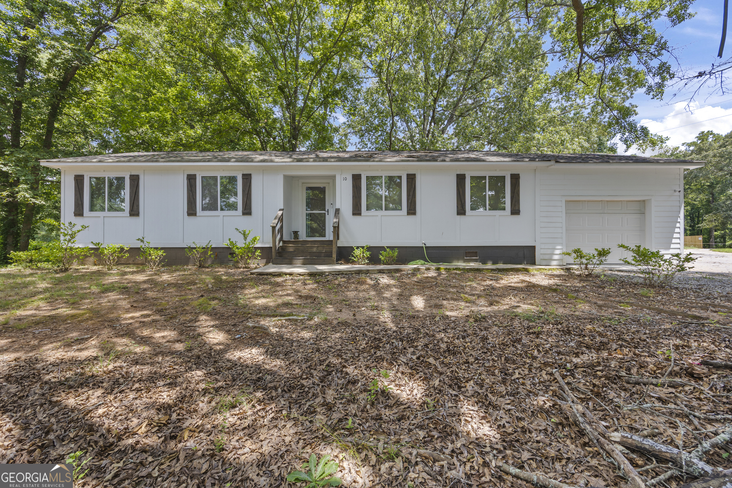 10 Caroline Drive Property Photo 1