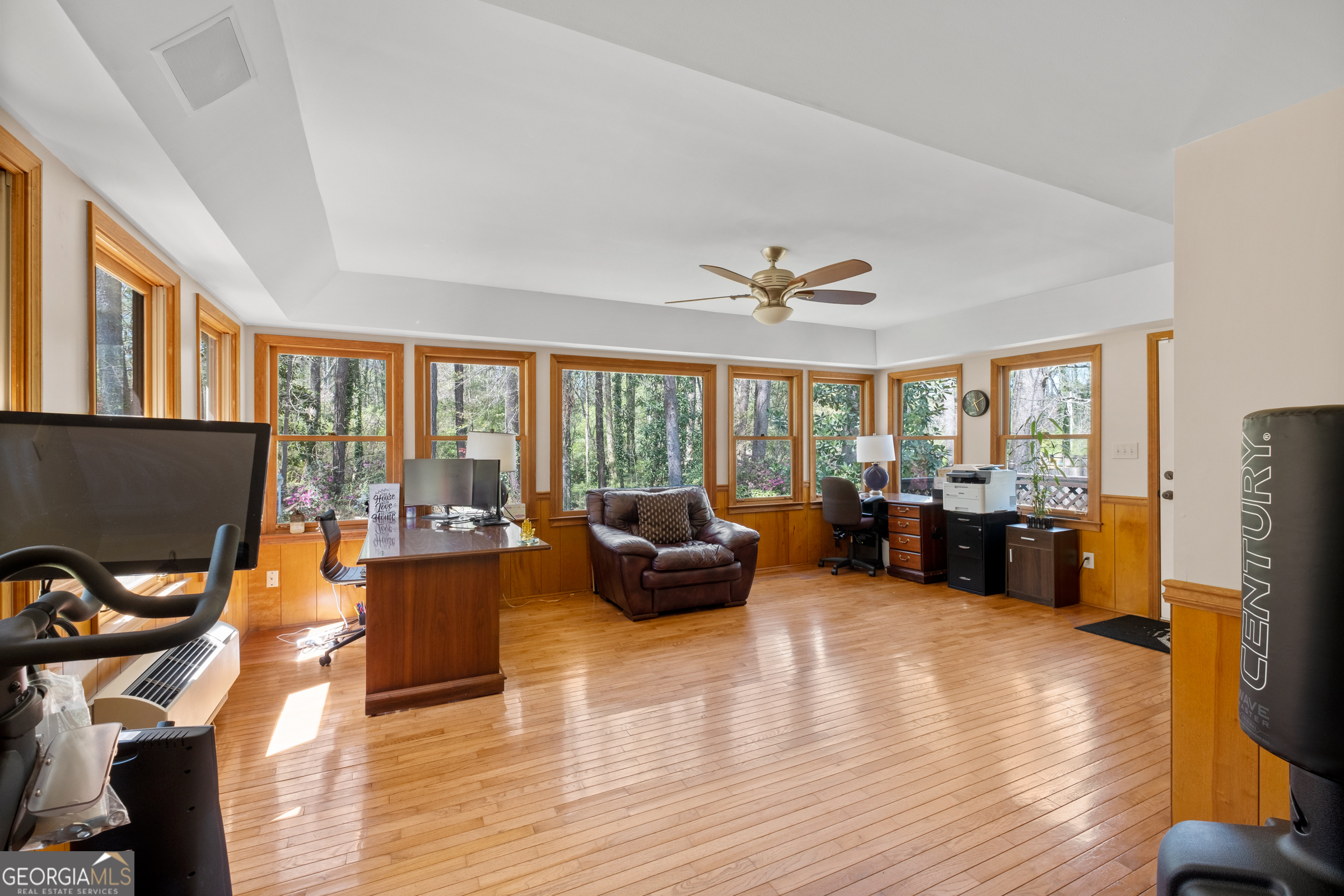 1542 Riderwood Court Property Photo 1