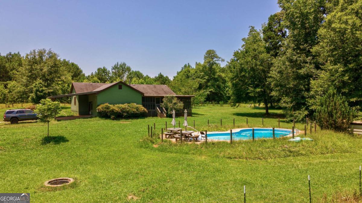 1828 Pitts Chapel Road Property Photo 1