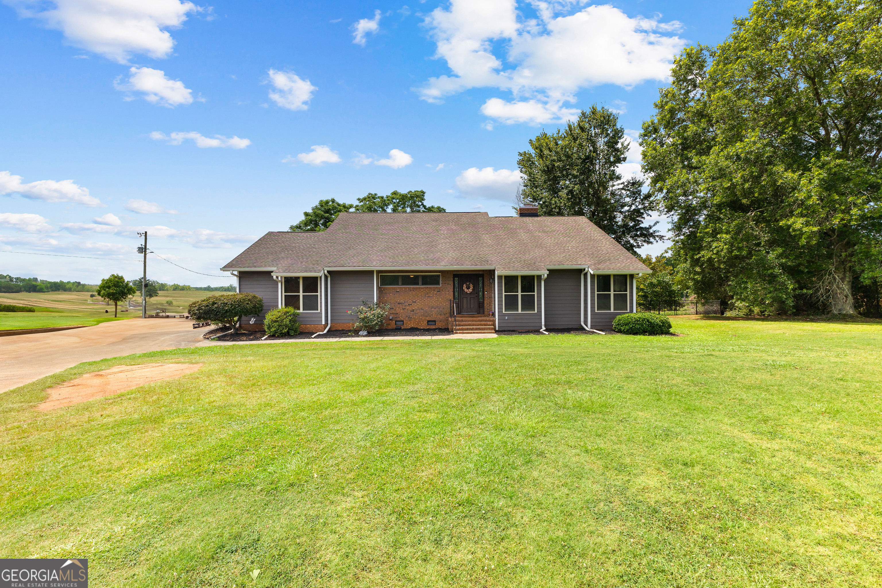 13250 Highway 18 W Property Photo 1