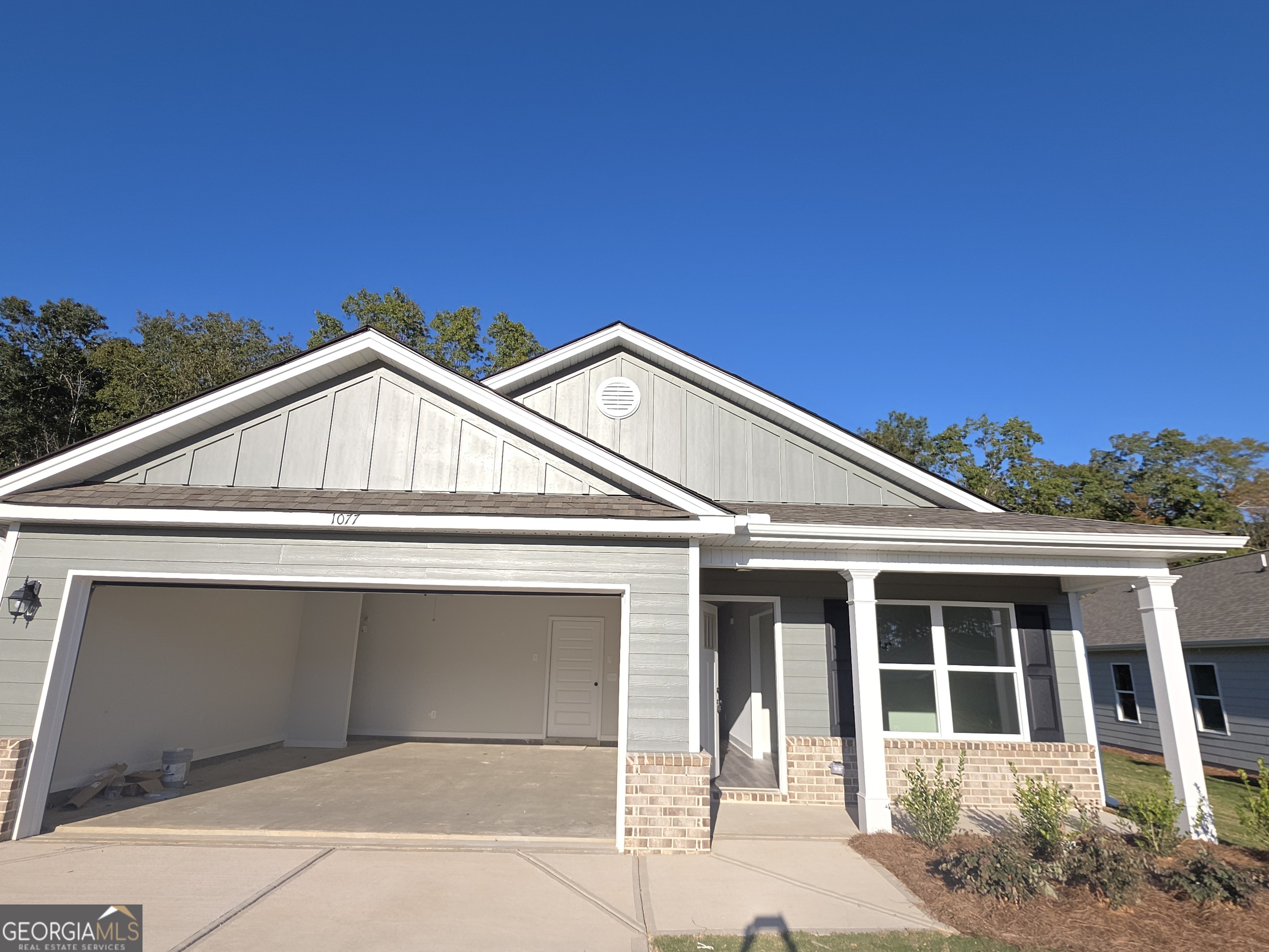 1077 Jeannine Lane Property Photo 1