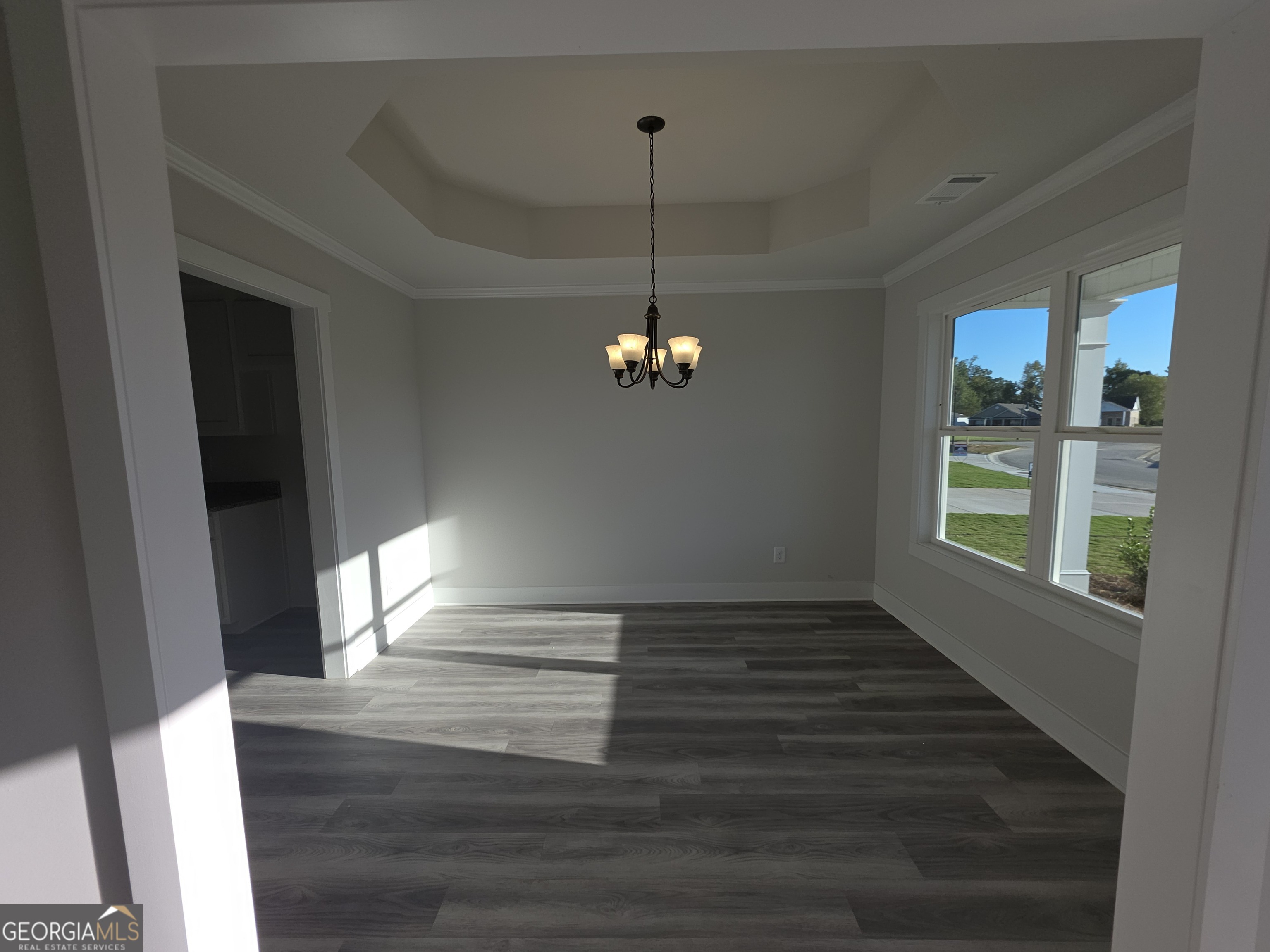 1077 Jeannine Lane Property Photo 3