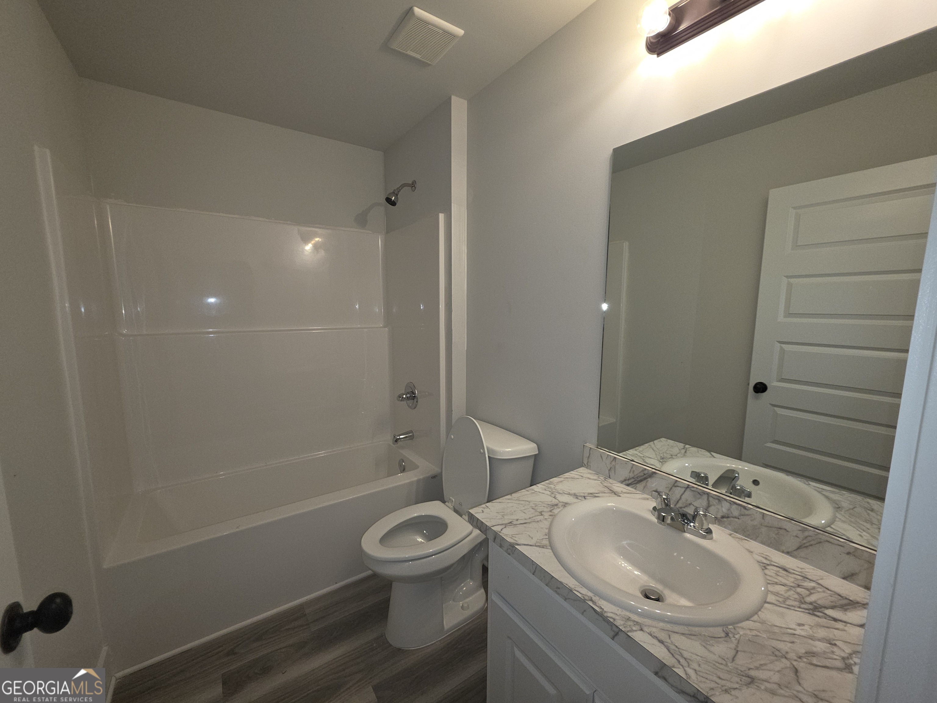 1077 Jeannine Lane Property Photo 7
