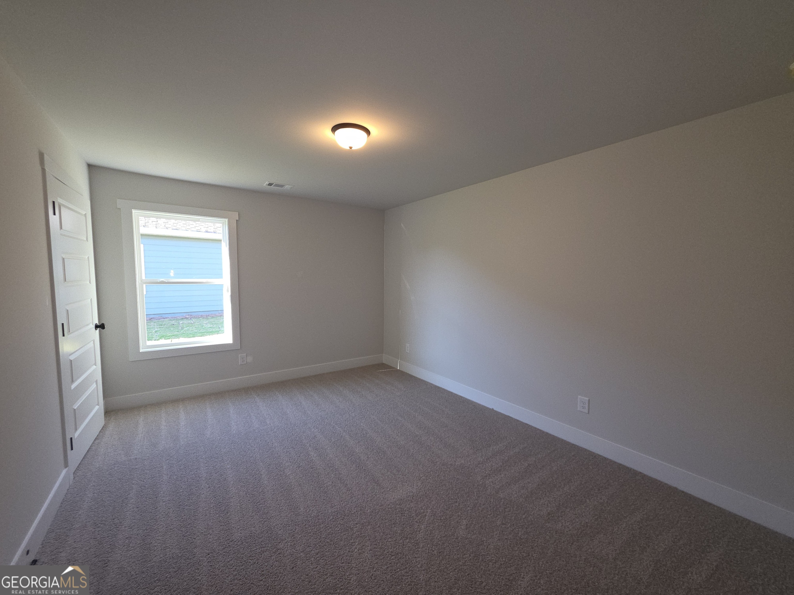 1077 Jeannine Lane Property Photo 8