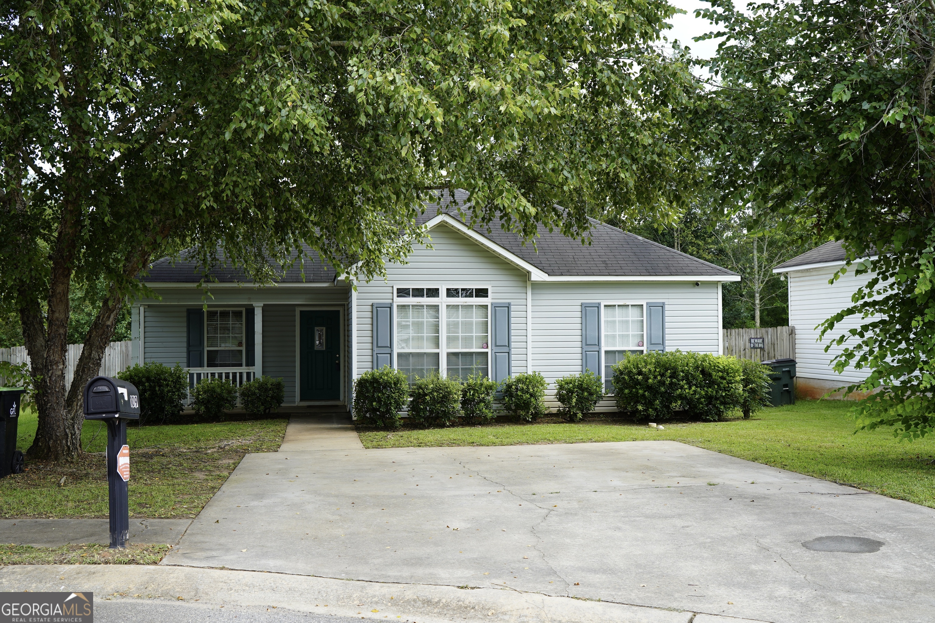 109 Candy Lane Property Photo 1
