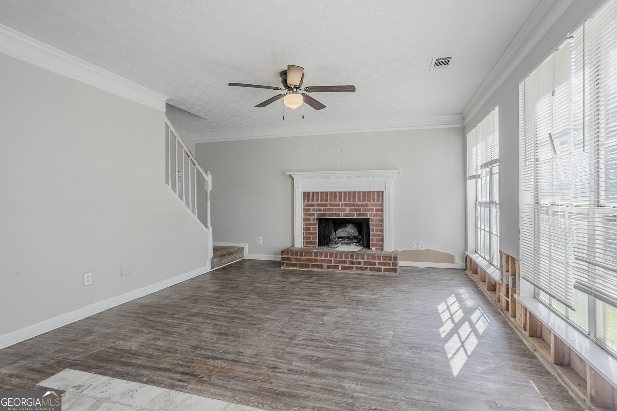 3604 Cameron Hills Place Property Photo 5