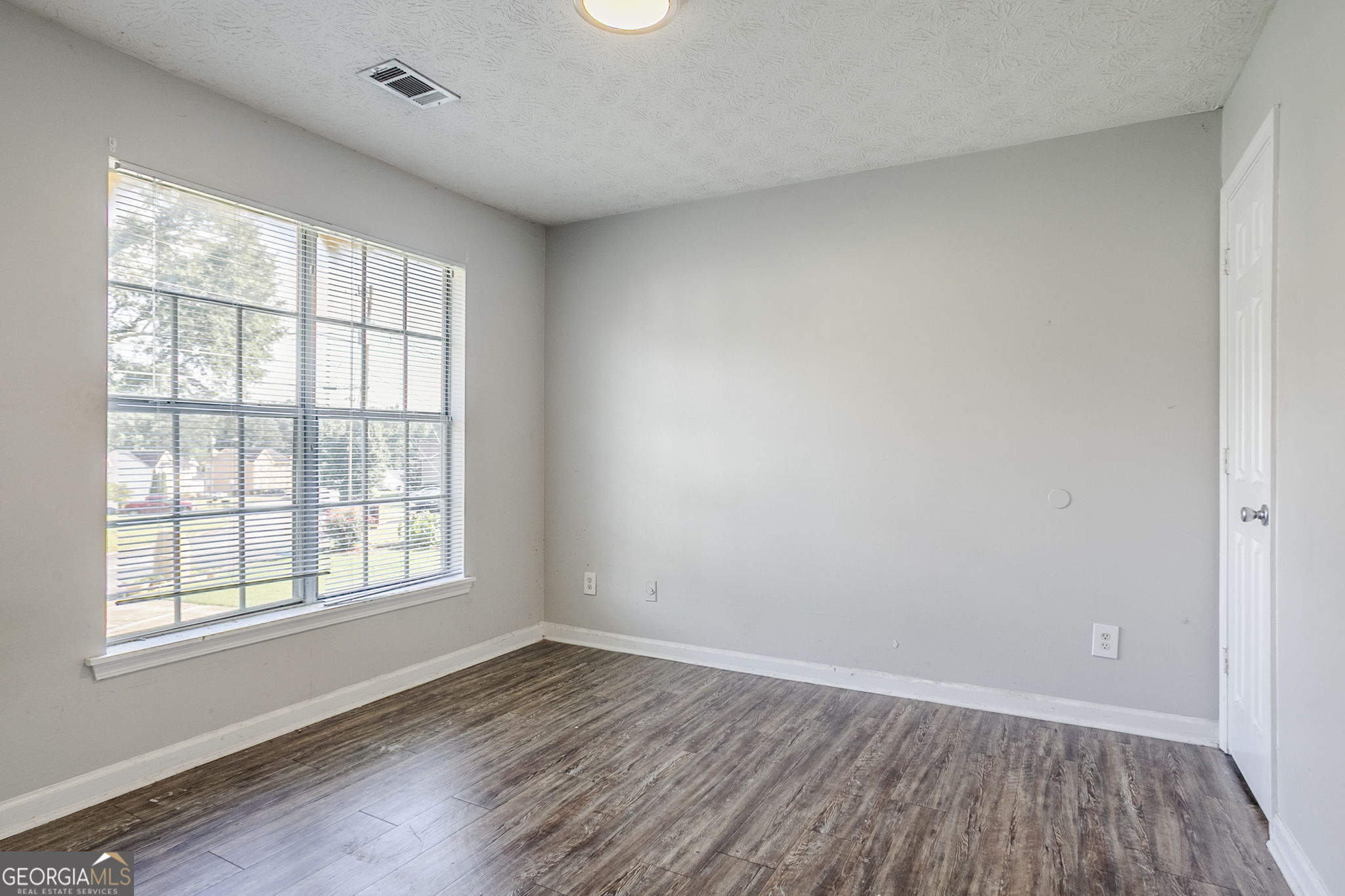 3604 Cameron Hills Place Property Photo 15