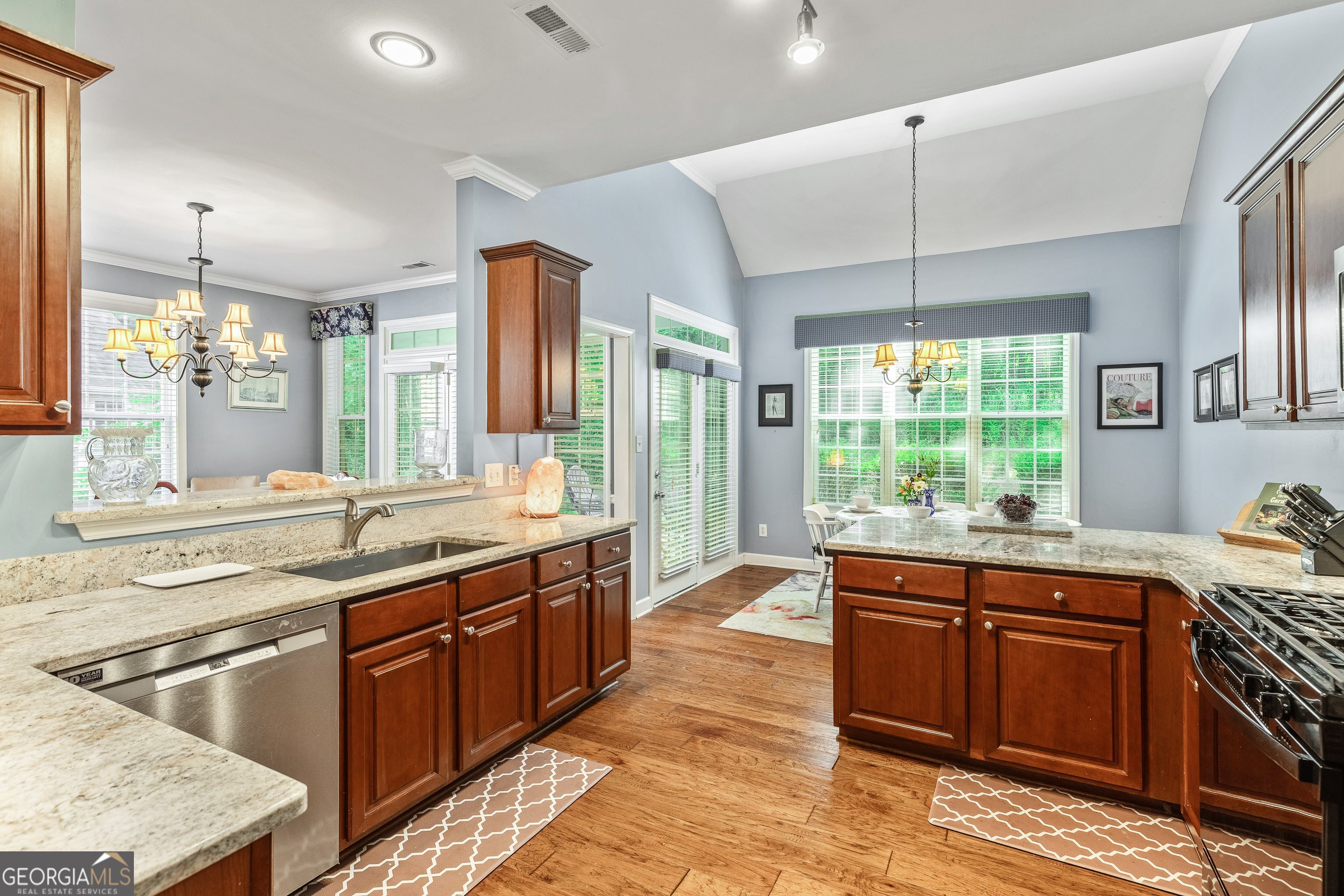 10 Fenway Court Property Photo 16