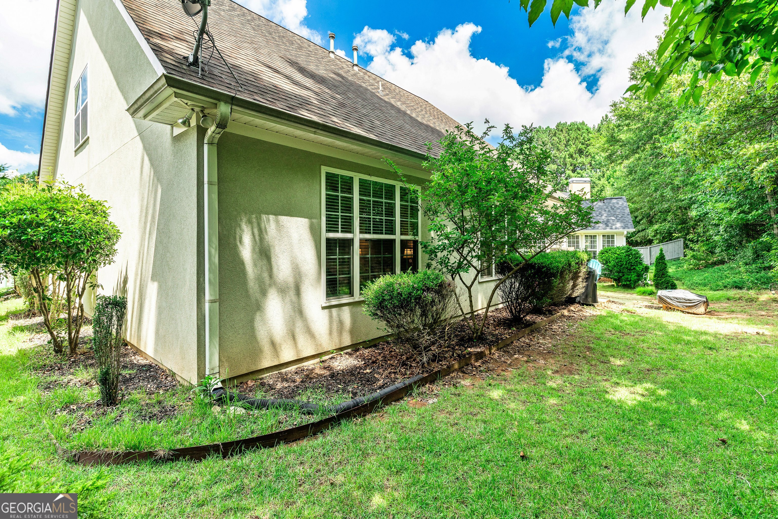 10 Fenway Court Property Photo 39