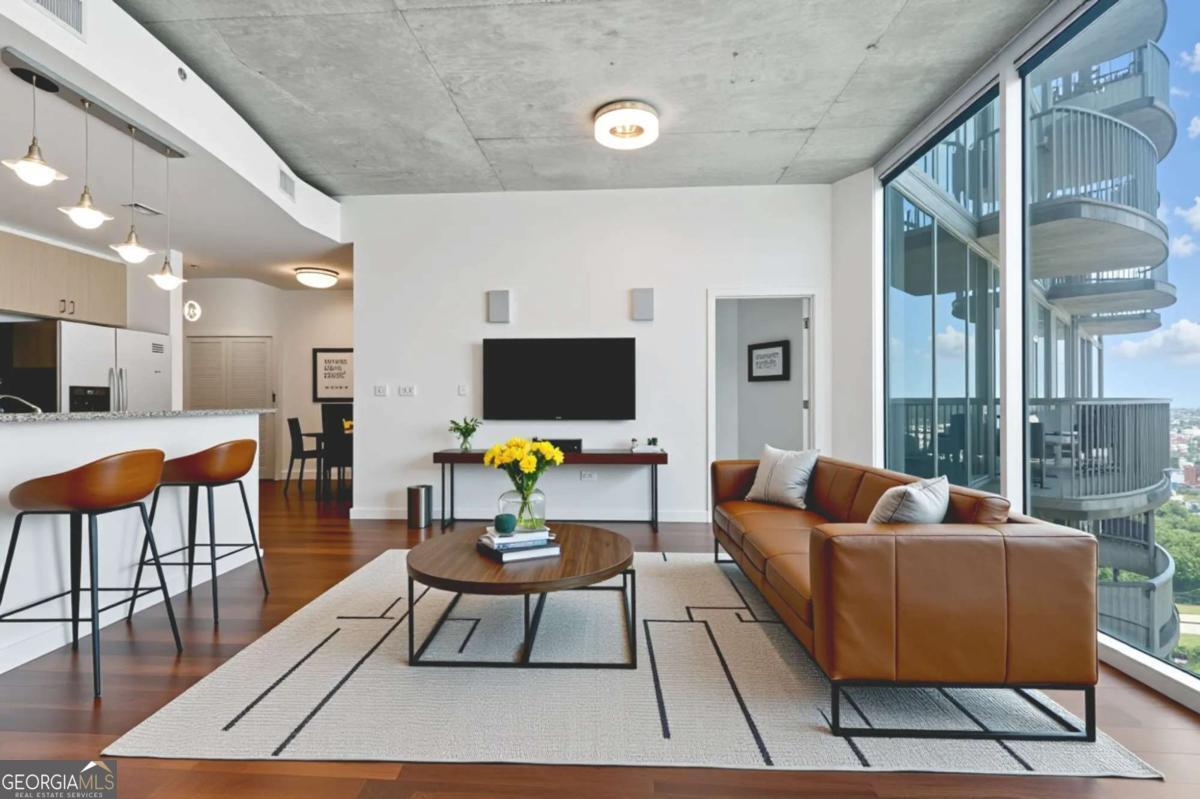 400 W Peachtree Street Nw # 2713 Property Photo 2