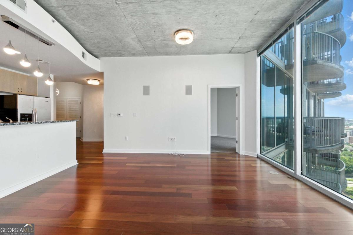 400 W Peachtree Street Nw # 2713 Property Photo 12